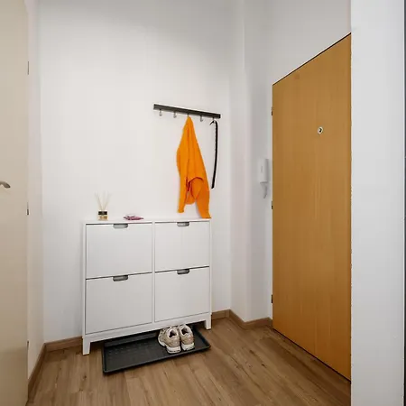 Days - Open-plan Near Vysehrad Castle 布拉格