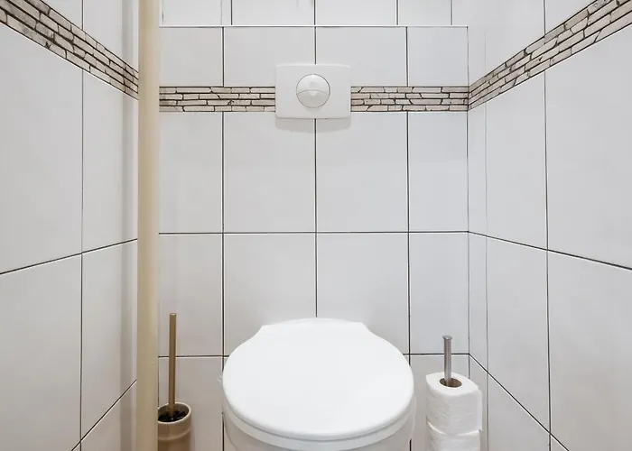 Апартаменты Days - Open-plan Near Vysehrad Castle Прага